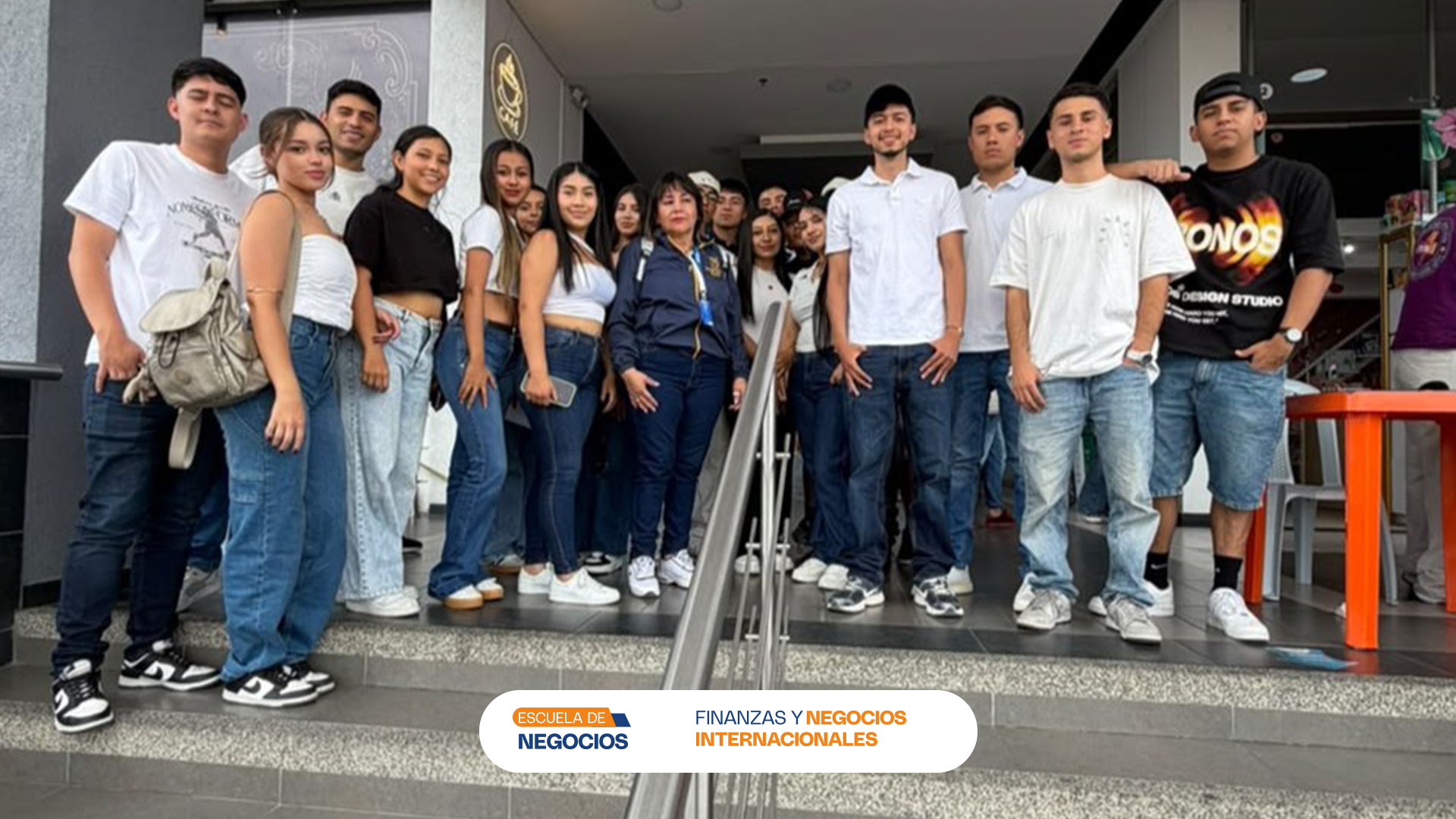 Proyección social que fortalece los negocios locales